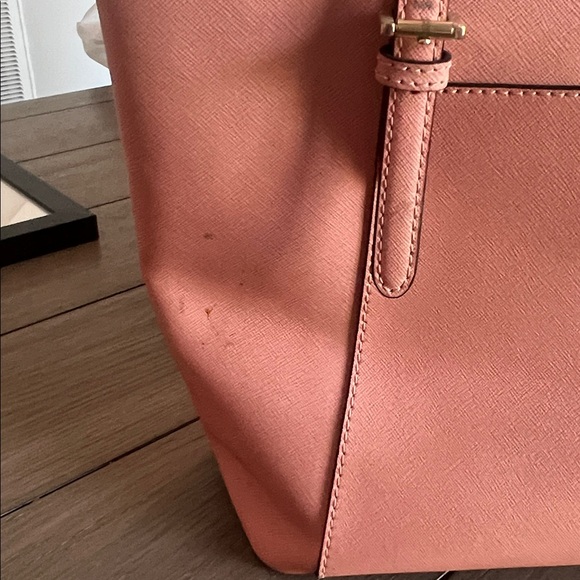 Pink Michael Kors Purse - Picture 4 of 6